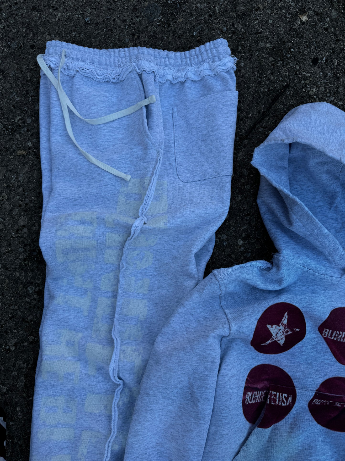 ‘STICKERS’ BAGGY SWEATS